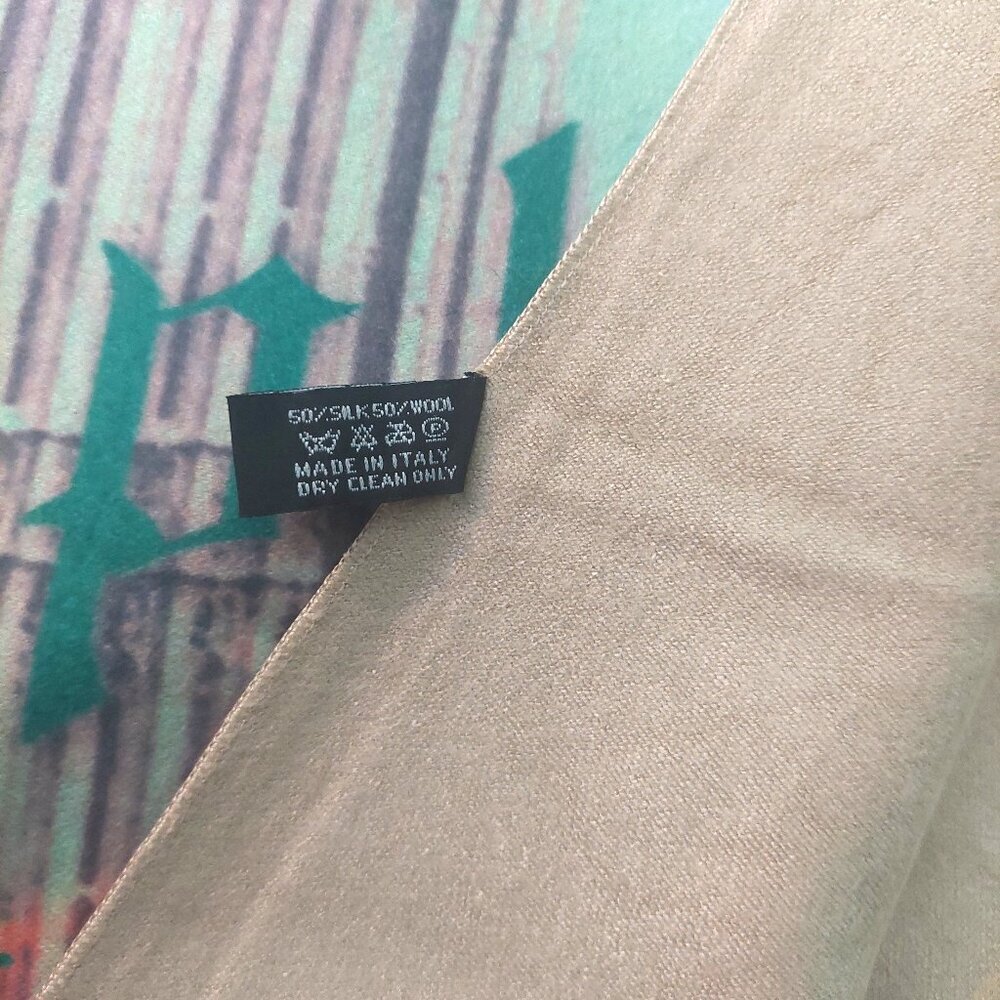Vintage Chanel Multi-Color Green Telegraph Booth Print Blanket Scarf Scarve Wrap - Picture 8 of 8